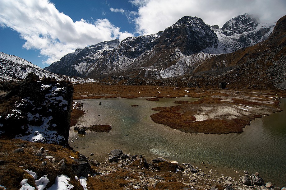 Sumiti Lake (Goecha La trek)